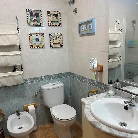 Сasa de vacaciones Junto A La Playa En Urbanización Cerrada Puerto Marino